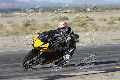 media/Sep-20-2025-Race Pace (Sat) [[d4e1b33f4d]]/Non Verified/Turn 4 Inside (8am)/